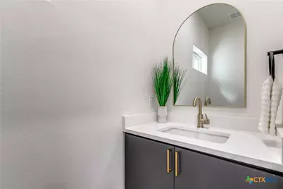 126 E Lachapelle, San Antonio, TX 78204 - Photo 19