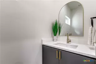 126 E Lachapelle, San Antonio, TX 78204 - Photo 19