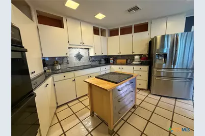 201 Dodds Creek Drive, Gatesville, TX 76528 - Photo 7