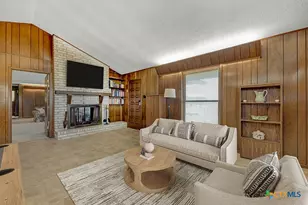 200 Brisco Rd, Marion, TX 78124 - Photo 9