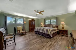 200 Brisco Rd, Marion, TX 78124 - Photo 17