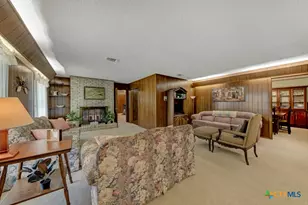 200 Brisco Rd, Marion, TX 78124 - Photo 15