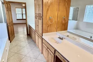 1471 Emily Ln, Seguin, TX 78155 - Photo 13