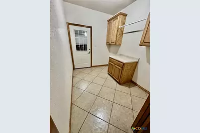 1471 Emily Lane, Seguin, TX 78155 - Photo 11