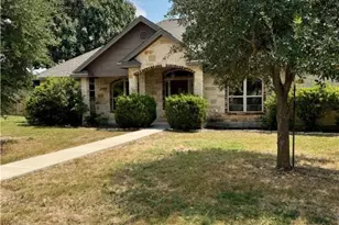 1471 Emily Ln, Seguin, TX 78155 - Photo 5