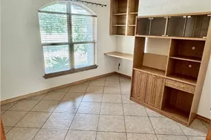 1471 Emily Ln, Seguin, TX 78155 - Photo 21