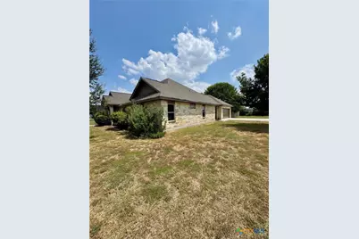 1471 Emily Lane, Seguin, TX 78155 - Photo 7