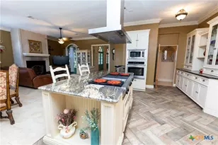 603 Cr 438 Rd, Yoakum, TX 77995 - Photo 13