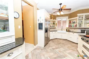 603 Cr 438 Rd, Yoakum, TX 77995 - Photo 9