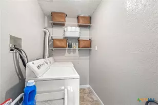 11004 Elm St, Jonestown, TX 78645 - Photo 21