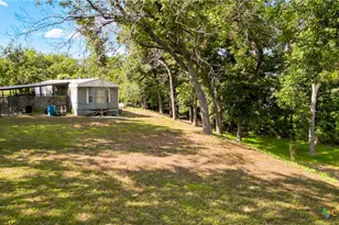 852 Ferryboat Ln, New Braunfels, TX 78130 - Photo 3