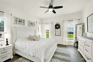 149 County Rd 256, Floresville, TX 78114 - Photo 19