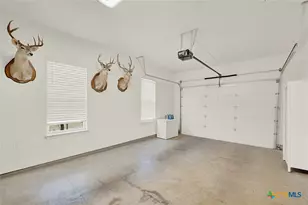 149 County Rd 256, Floresville, TX 78114 - Photo 27