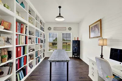 149 County Road 256, Floresville, TX 78114 - Photo 25