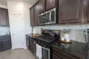 3216 Morlanga St, New Braunfels, TX 78130 - Photo 11