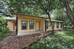 3339 Marion Rd, Marion, TX 78124 - Photo 1