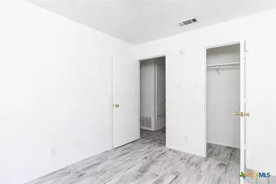 2018 Cedarhill Drive #B, Killeen, TX 76543 - Photo 13