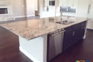 1353 Powder Ridge Rd, New Braunfels, TX 78132 - Photo 11