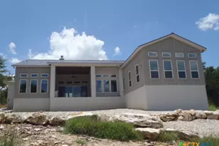 1353 Powder Ridge Rd, New Braunfels, TX 78132 - Photo 3