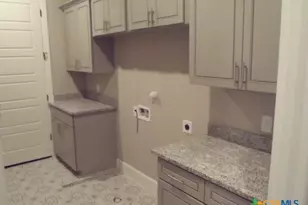 1353 Powder Ridge Rd, New Braunfels, TX 78132 - Photo 39