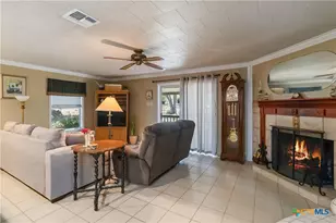 1588 Westview Ct Dr, Canyon Lake, TX 78133 - Photo 3