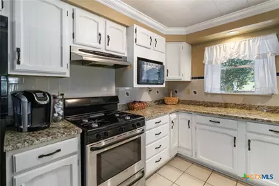 1588 Westview Court Drive, Canyon Lake, TX 78133 - Photo 9