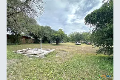 400 W Church Street, Victoria, TX 77901 - Photo 7