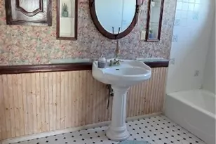 213 S Ocean Dr, Port Lavaca, TX 77979 - Photo 11