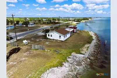 213 S Ocean Drive, Port Lavaca, TX 77979 - Photo 3