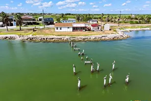 213 S Ocean Dr, Port Lavaca, TX 77979 - Photo 25