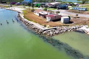 213 S Ocean Dr, Port Lavaca, TX 77979 - Photo 19