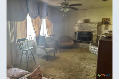 458 Loop 105, Cuero, TX 77954 - Photo 3