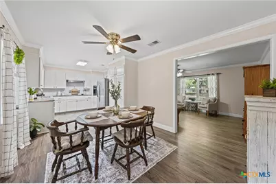 1603 N Davis Avenue, Cameron, TX 76520 - Photo 9