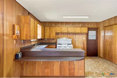 1212 County Road 337, La Vernia, TX 78121 - Photo 23