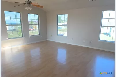 50 N Vivian Stevens Street, Port Lavaca, TX 77979 - Photo 7