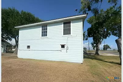 50 N Vivian Stevens Street, Port Lavaca, TX 77979 - Photo 3