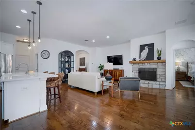 487 Mission Hill Run, New Braunfels, TX 78132 - Photo 7