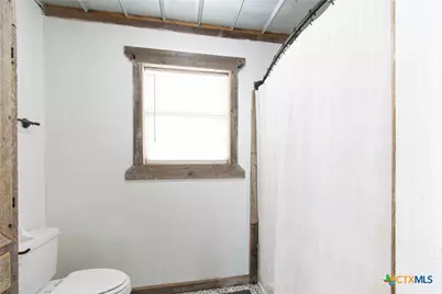 8490 E US Highway 190, Rogers, TX 76569 - Photo 17