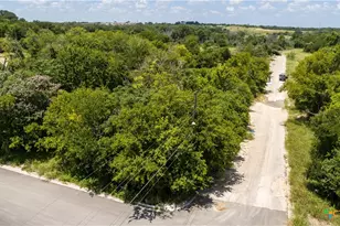 504 W Nolan Trail, Harker Heights, TX 76548 - Photo 3