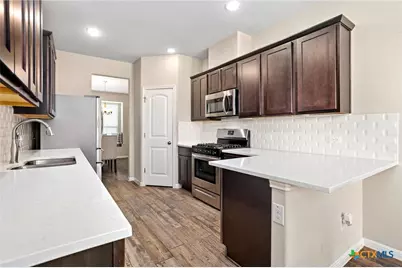 4129 Godwit Drive, Pflugerville, TX 78660 - Photo 9