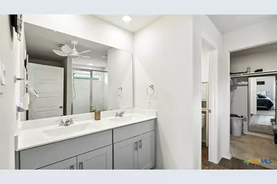 1741 James Street, New Braunfels, TX 78130 - Photo 27