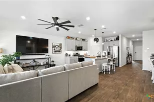 1741 James St, New Braunfels, TX 78130 - Photo 11