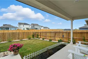 1741 James St, New Braunfels, TX 78130 - Photo 19