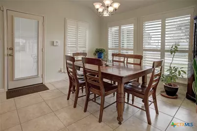 714 Louisiana Street, Shiner, TX 77984 - Photo 17