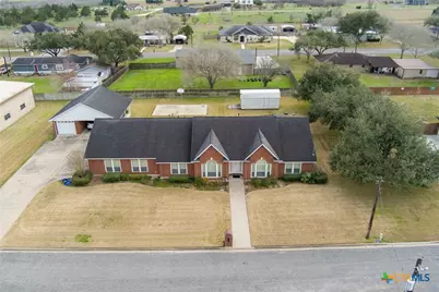 714 Louisiana Street, Shiner, TX 77984 - Photo 3