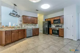 7810 Redbrush, Temple, TX 76502 - Photo 9