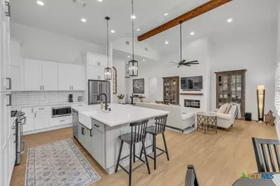 2437 Kookaburra Drive, New Braunfels, TX 78132 - Photo 13