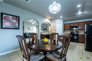 919 Karah St, New Braunfels, TX 78130 - Photo 5