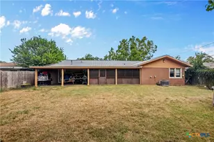 3107 Flamingo, Victoria, TX 77901 - Photo 3