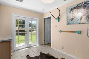 530 Buerger Ln, Seguin, TX 78155 - Photo 13